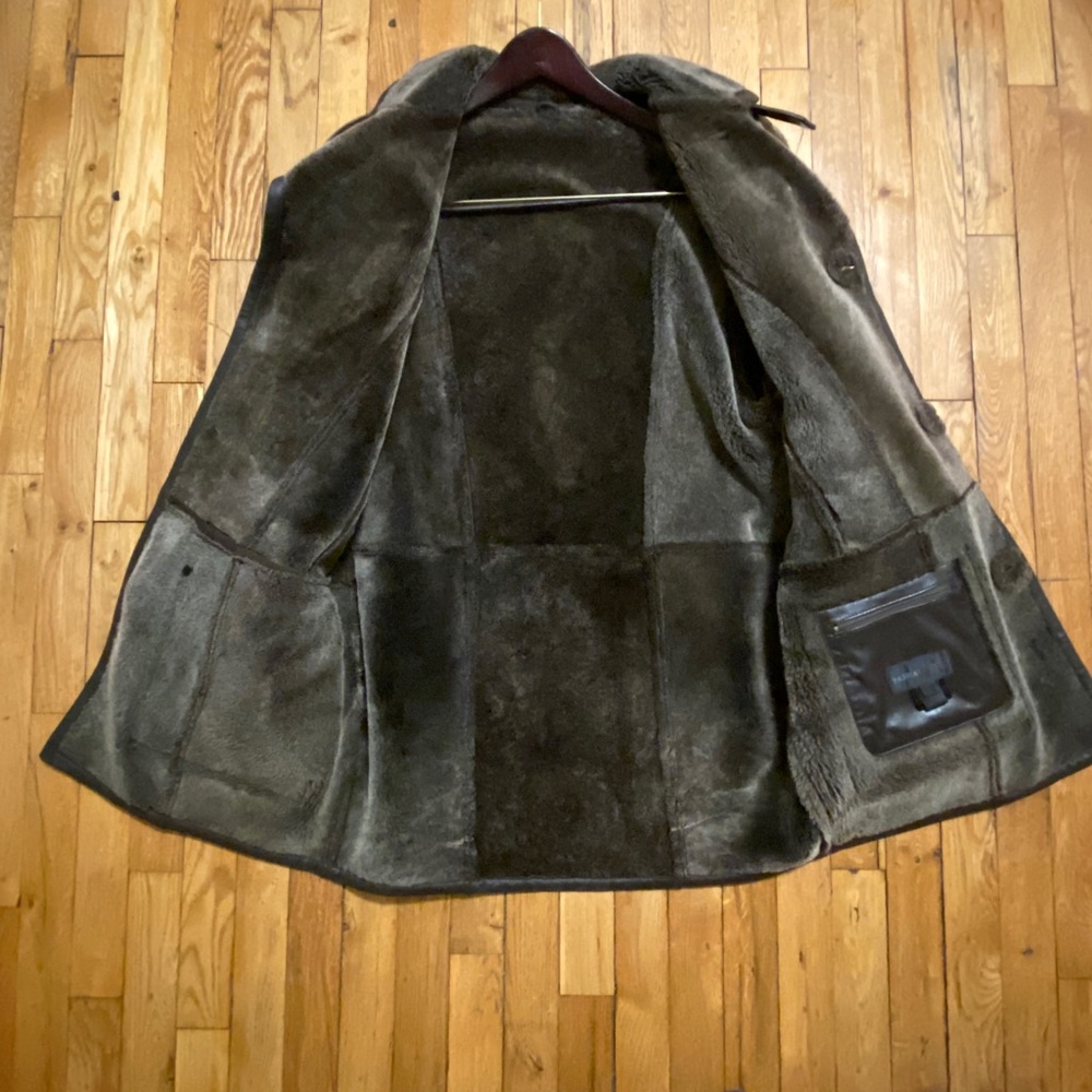 Italian Designer Lamb Shearling - Picture 13 of 14